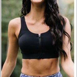 Zyia black zipper front access bra- Small